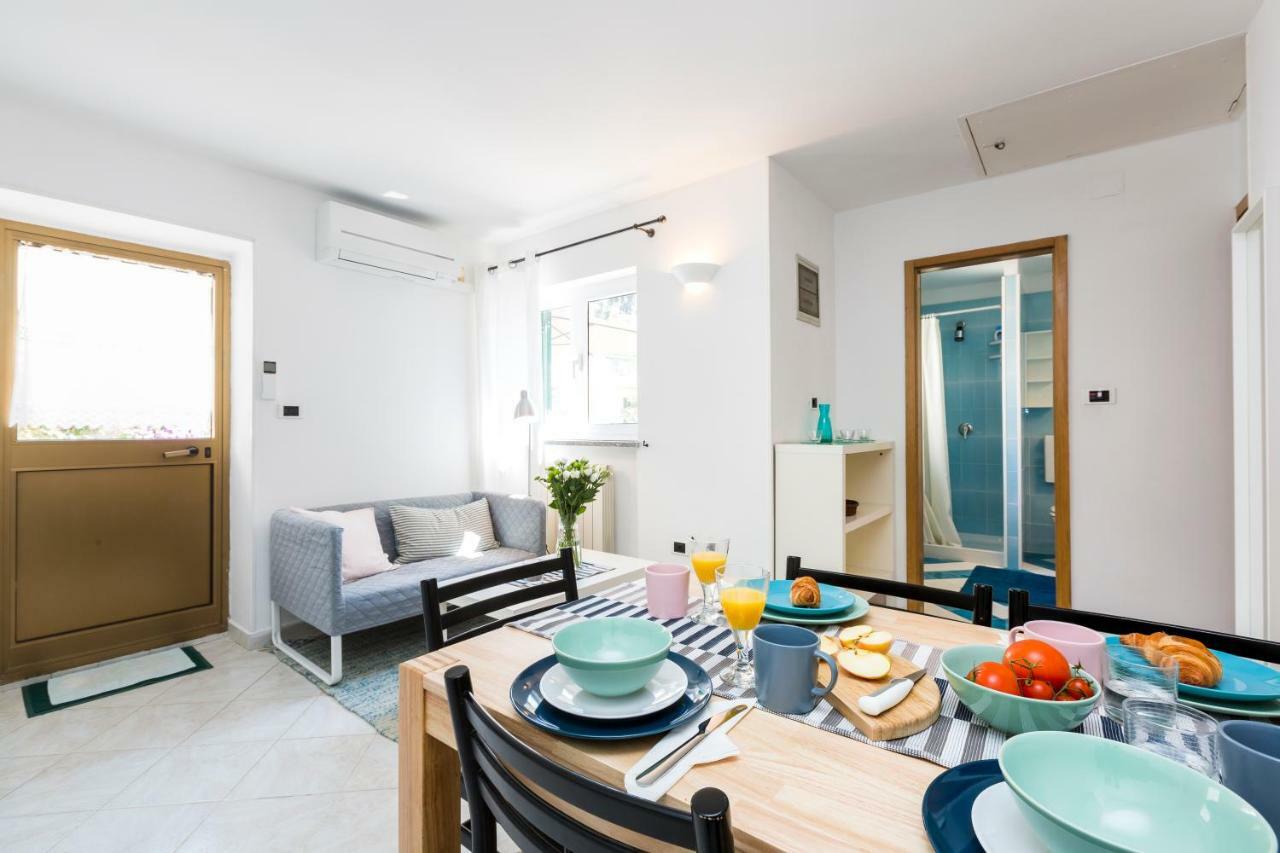 Apartments Antje Veli Lošinj Eksteriør bilde