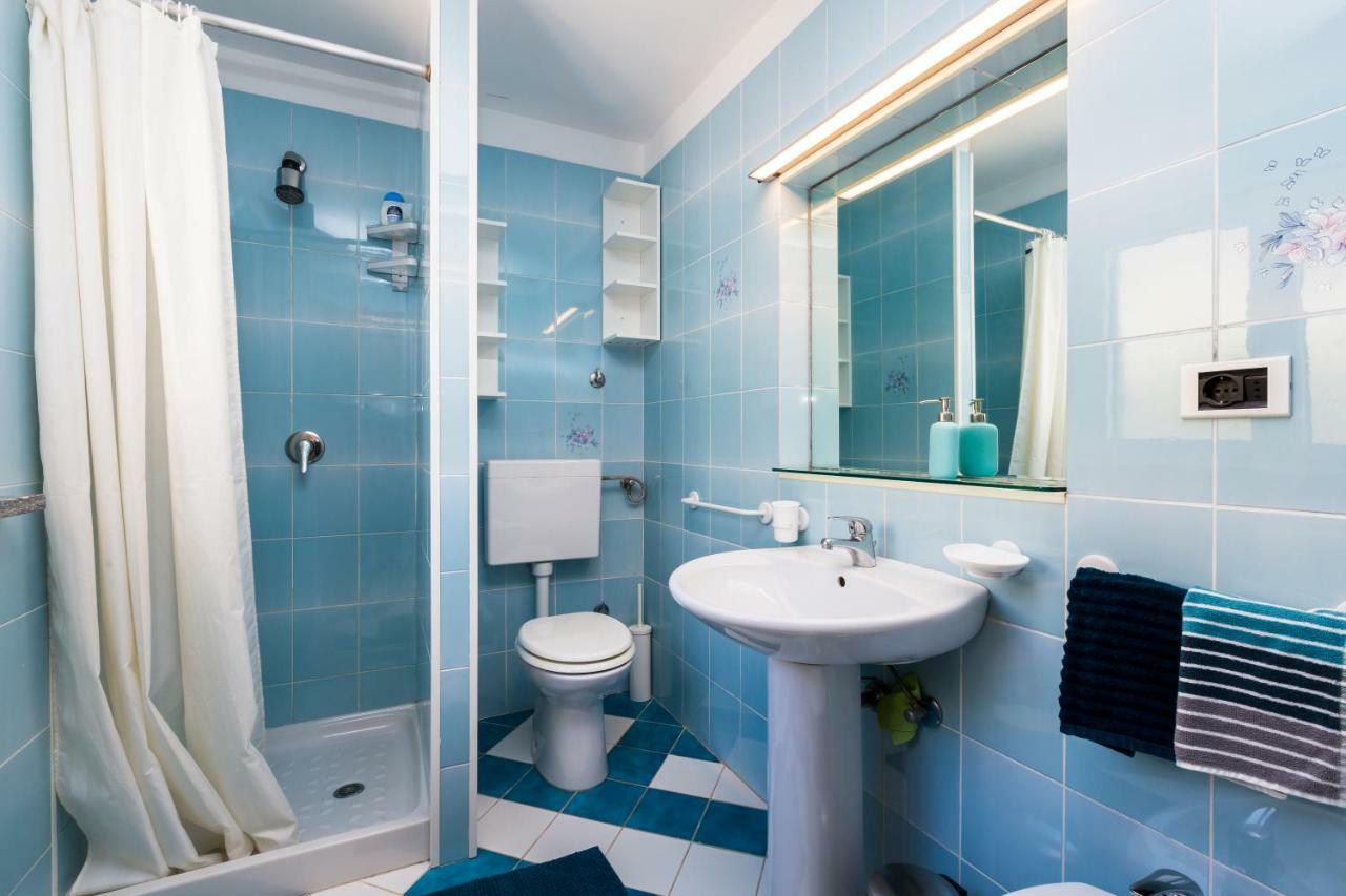 Apartments Antje Veli Lošinj Eksteriør bilde