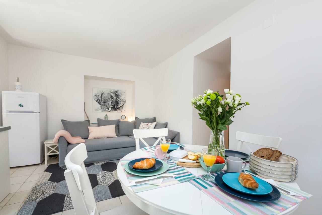 Apartments Antje Veli Lošinj Eksteriør bilde